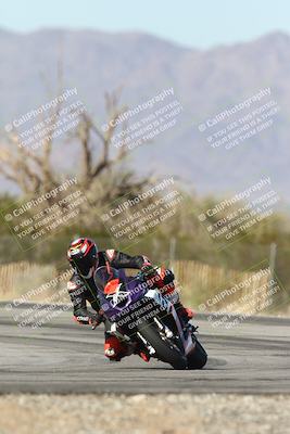 media/Dec-01-2025-Moto Forza (Mon) [[2daa91e15f]]/2-Intermediate Group/Session 3 (Turn 3)/